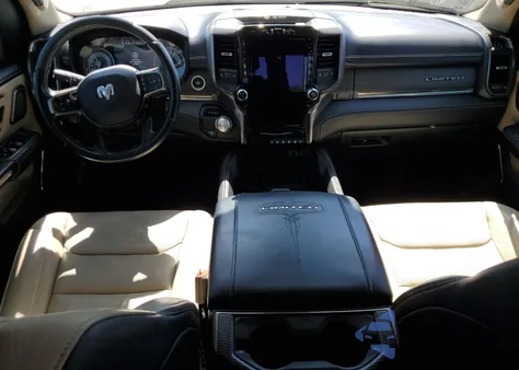 2021 Ram 1500 Limited z USA, uszkodzony, nr VIN 1C6RREHT1MN575412